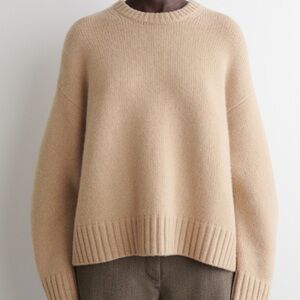 CHUNKY PURE CASHMERE CREW-NECK SWEATER in dark blue